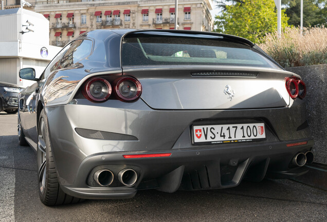 Ferrari GTC4Lusso