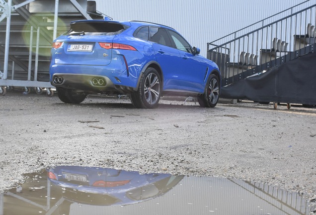 Jaguar F-PACE SVR