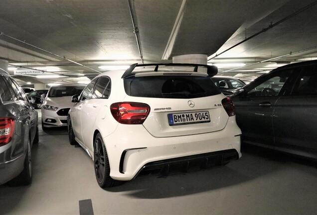 Mercedes-AMG A 45 W176 2015