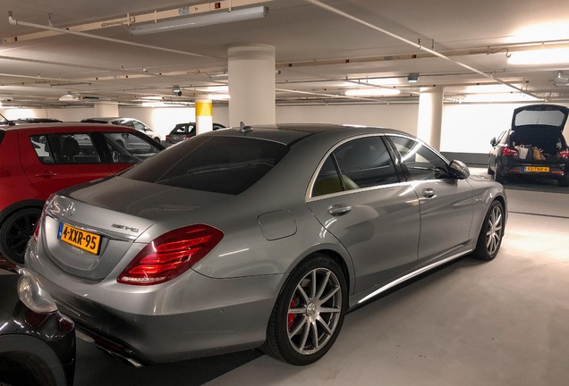 Mercedes-Benz S 63 AMG V222