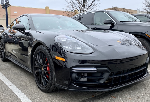 Porsche 971 Panamera GTS MkI