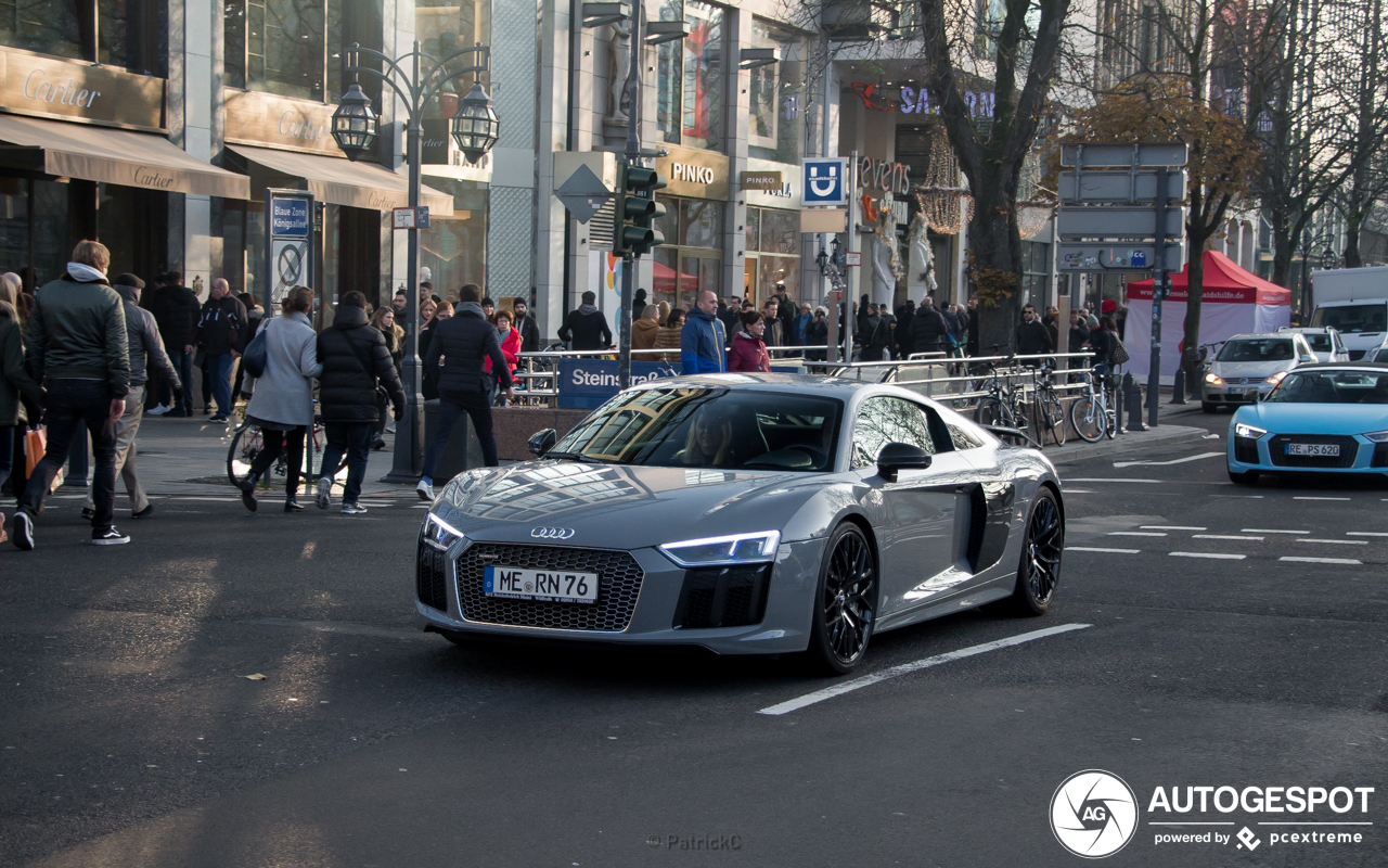 Audi R8 V10 Plus 2015