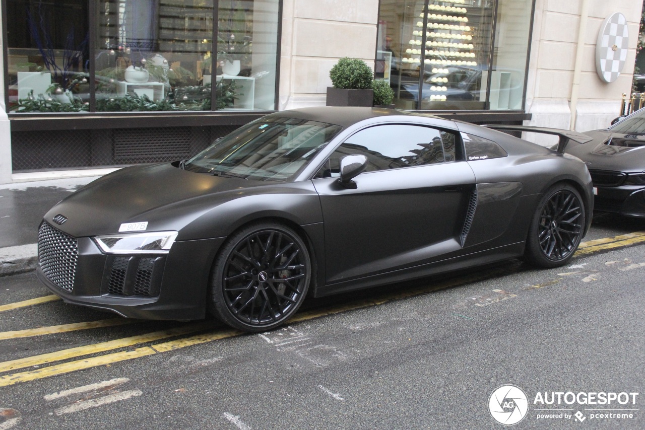 Audi R8 V10 Plus 2015