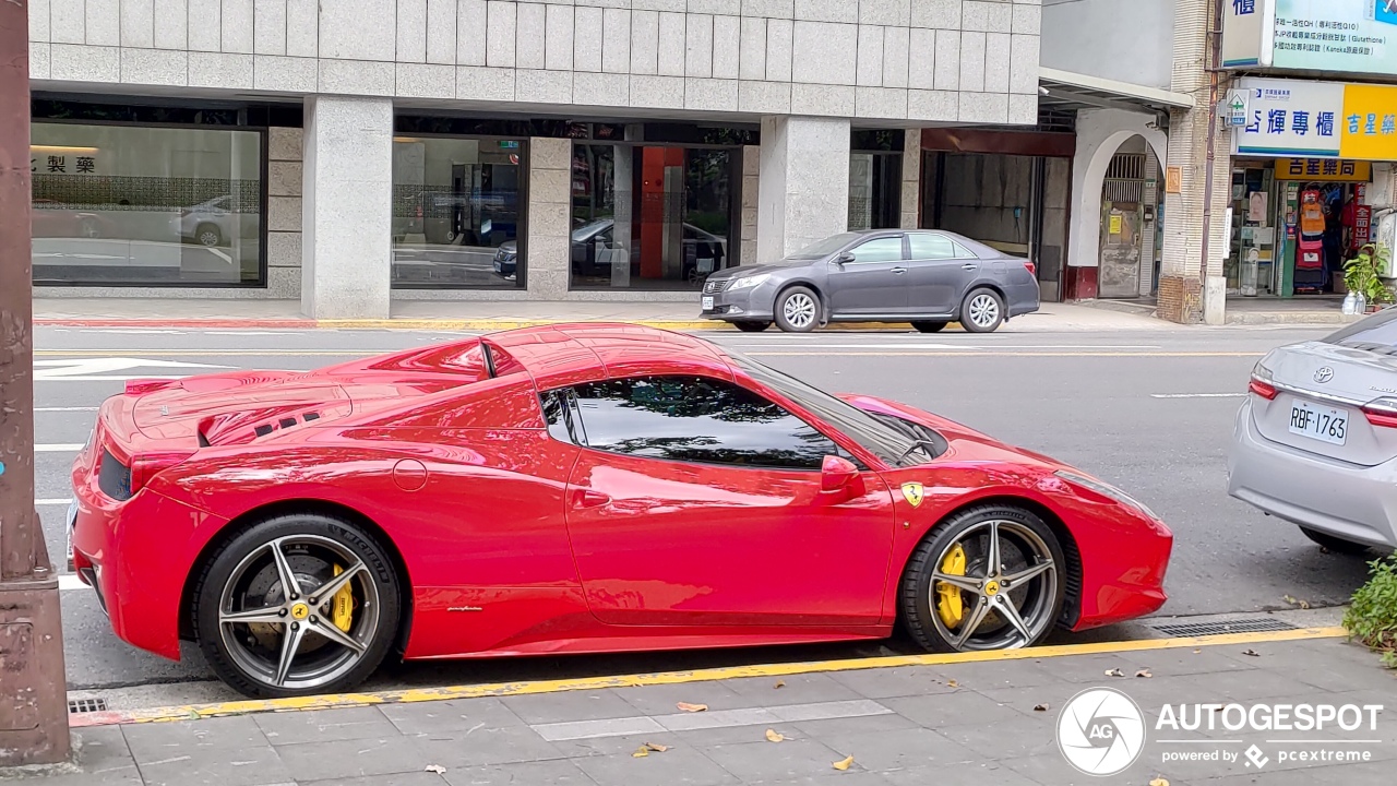 Ferrari 458 Spider