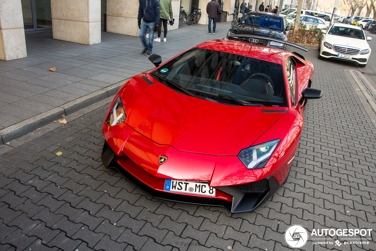 Lamborghini Aventador LP750-4 SuperVeloce