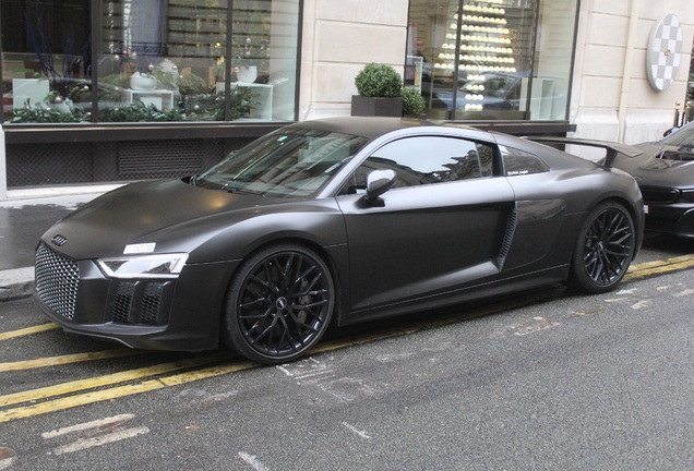 Audi R8 V10 Plus 2015