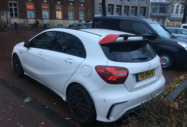 Mercedes-AMG A 45 W176 2015