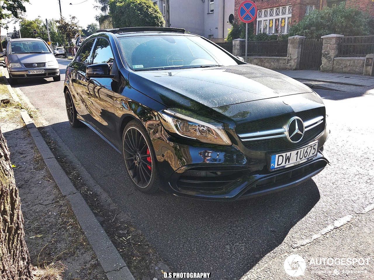 Mercedes-AMG A 45 W176 2015