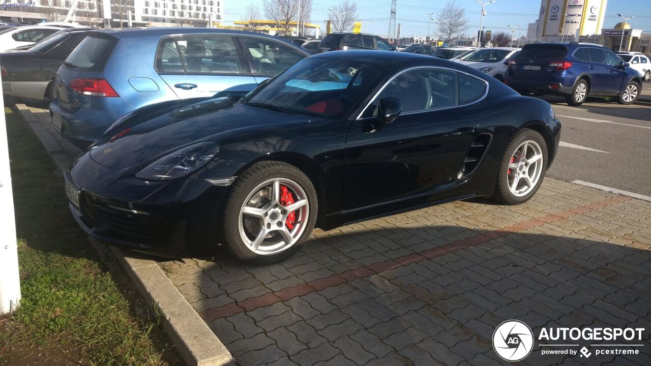 Porsche 718 Cayman S