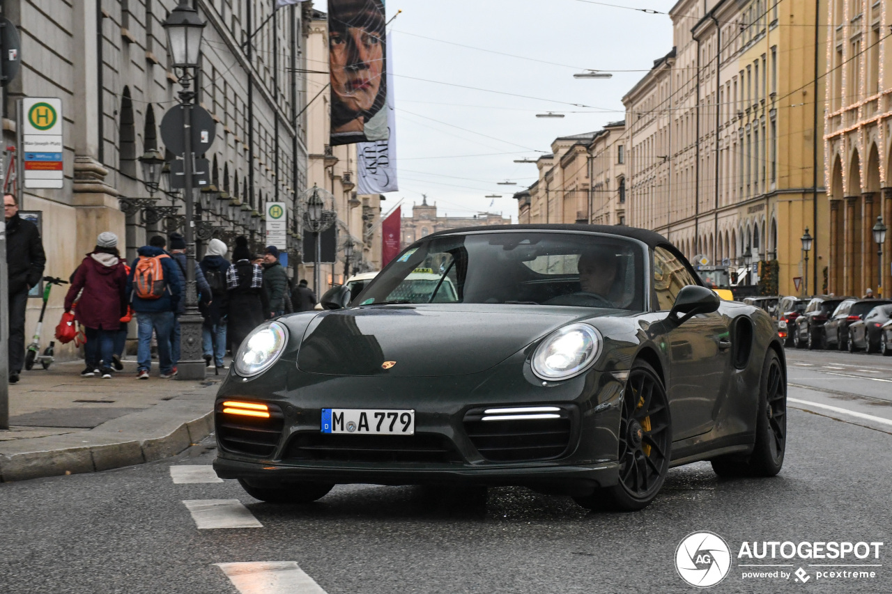 Porsche 991 Turbo S Cabriolet MkII