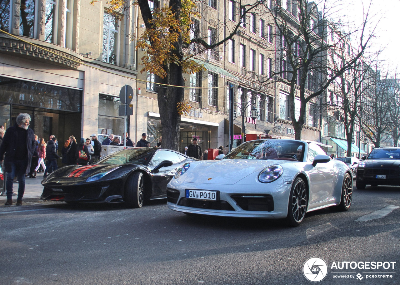 Porsche 992 Carrera 4S Cabriolet