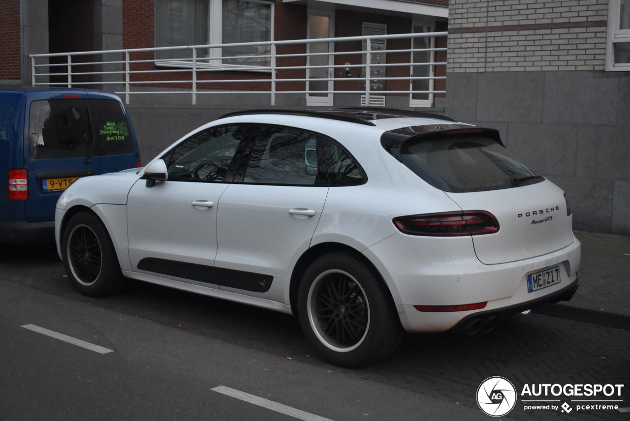 Porsche 95B Macan GTS