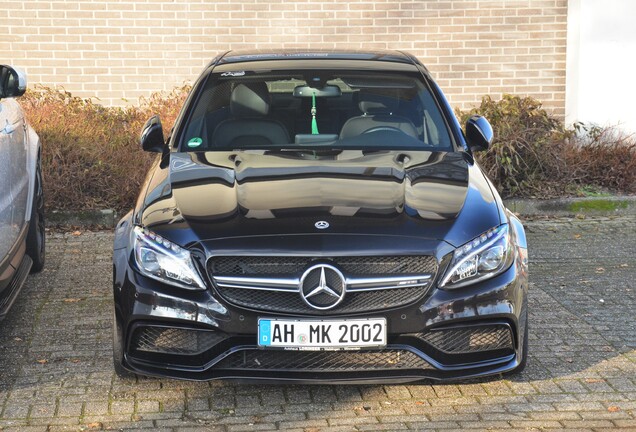 Mercedes-AMG C 63 W205