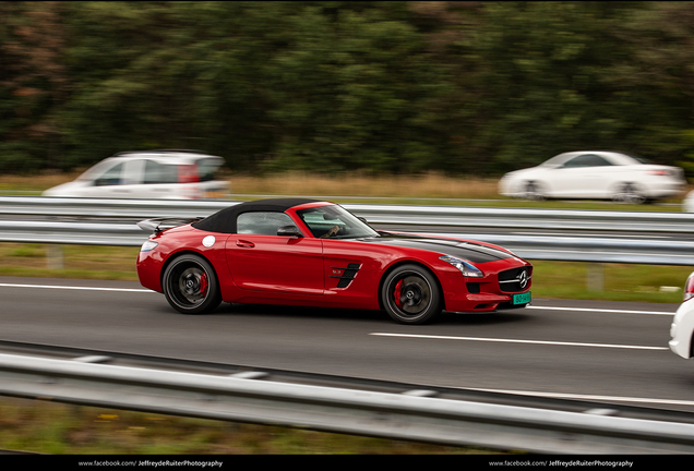 Mercedes-Benz SLS AMG GT Roadster Final Edition