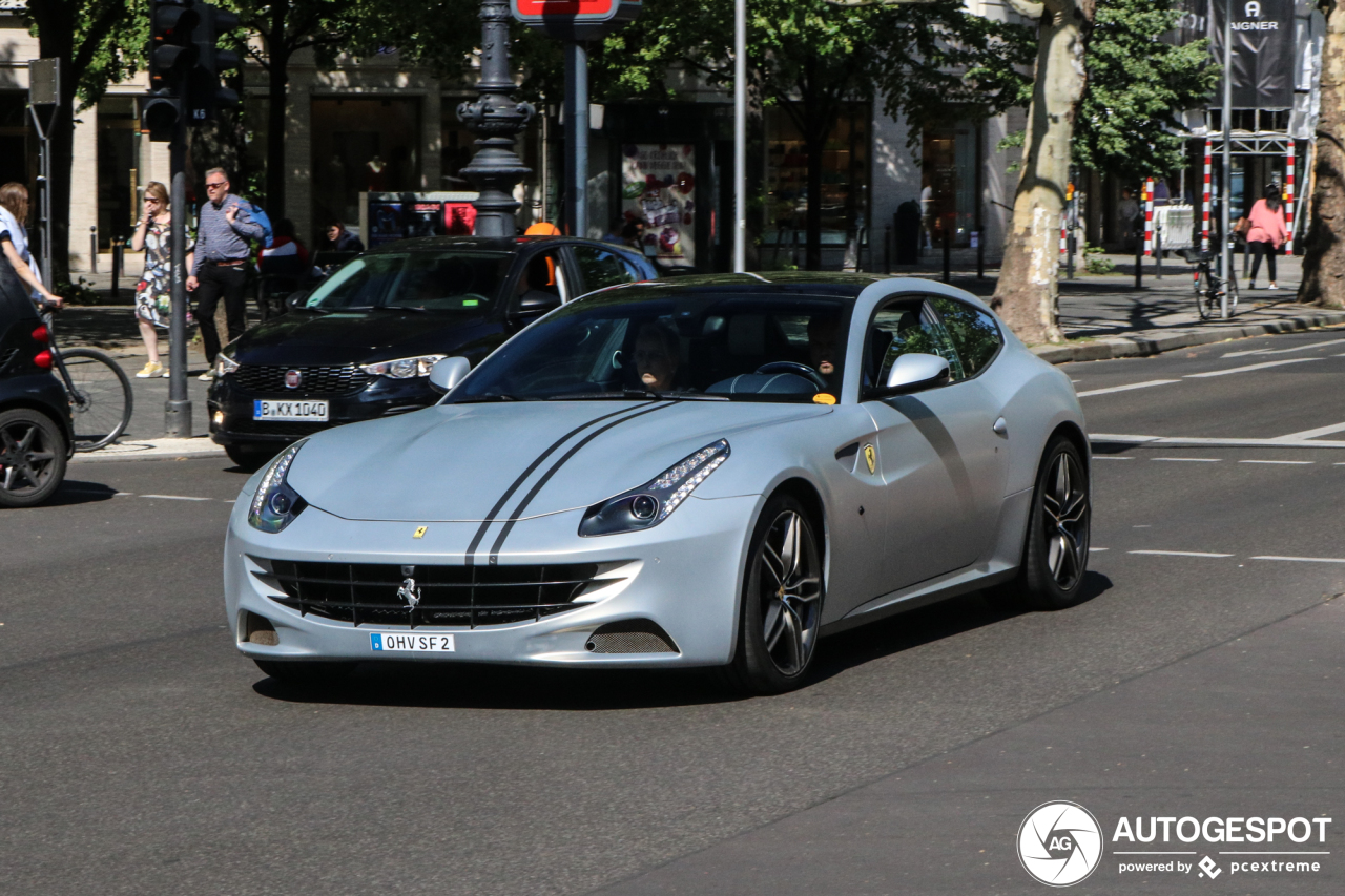 Ferrari FF