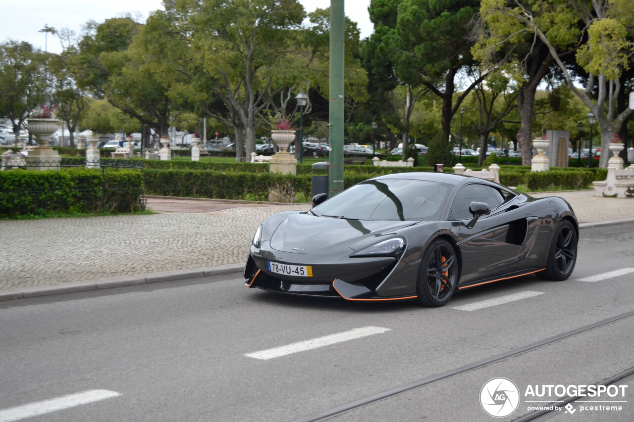 McLaren 570S