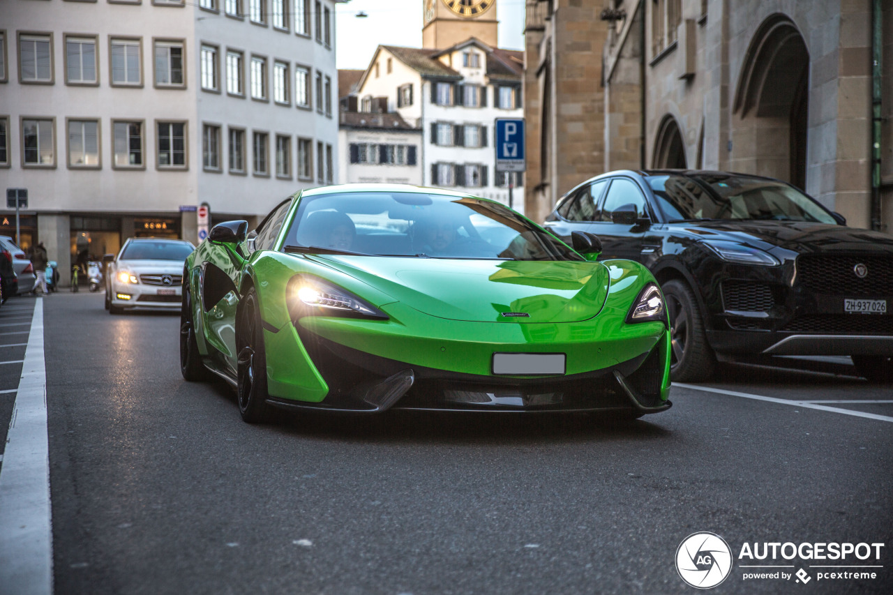 McLaren 570S