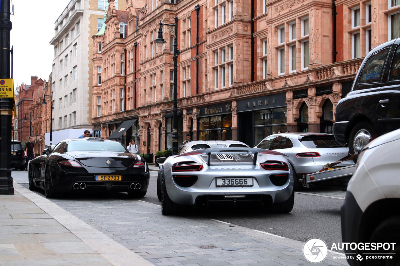 Mercedes-Benz FAB Design SLS AMG Gullstream mist iets