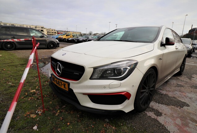 Mercedes-Benz CLA 45 AMG Shooting Brake