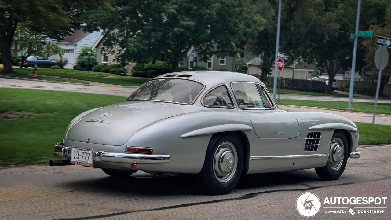 Mercedes-Benz 300SL Gullwing