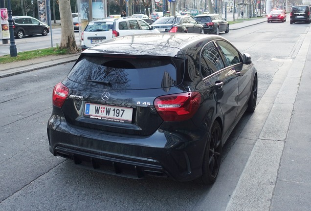 Mercedes-AMG A 45 W176 2015