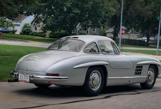 Mercedes-Benz 300SL Gullwing