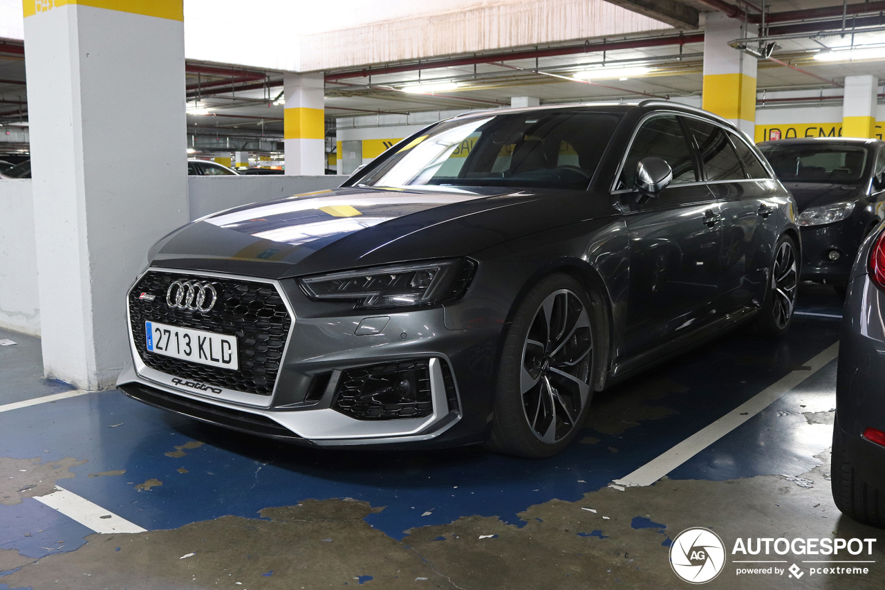 Audi RS4 Avant B9