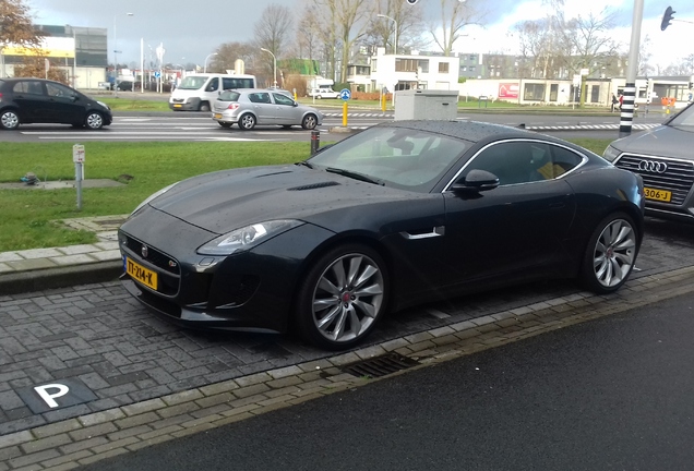 Jaguar F-TYPE S Coupé