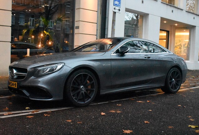 Mercedes-AMG S 63 Coupé C217