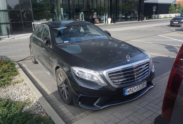 Mercedes-Benz S 63 AMG V222