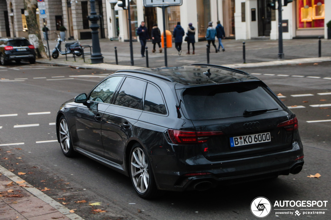 Audi RS4 Avant B9