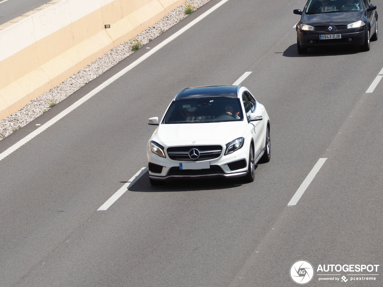 Mercedes-AMG GLA 45 X156