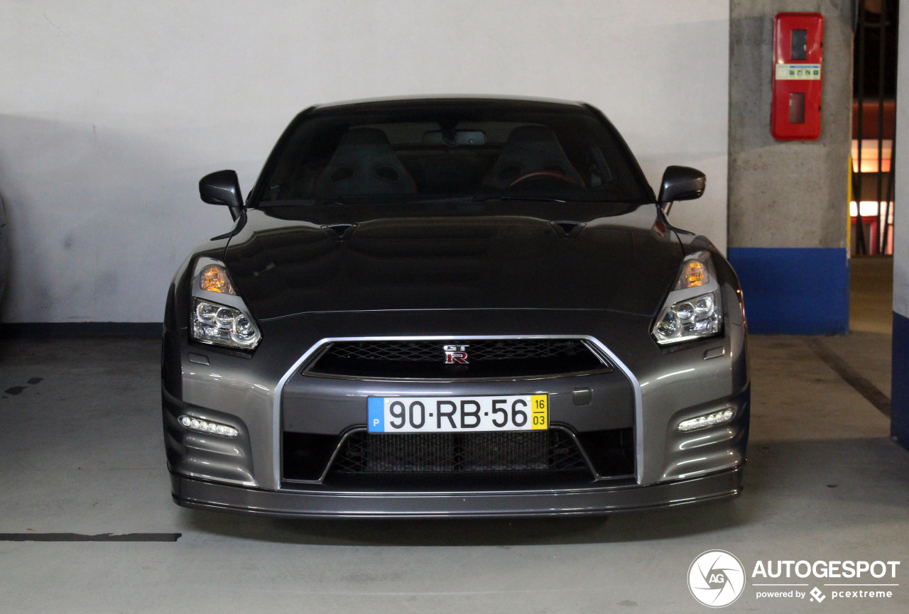 Nissan GT-R 2014