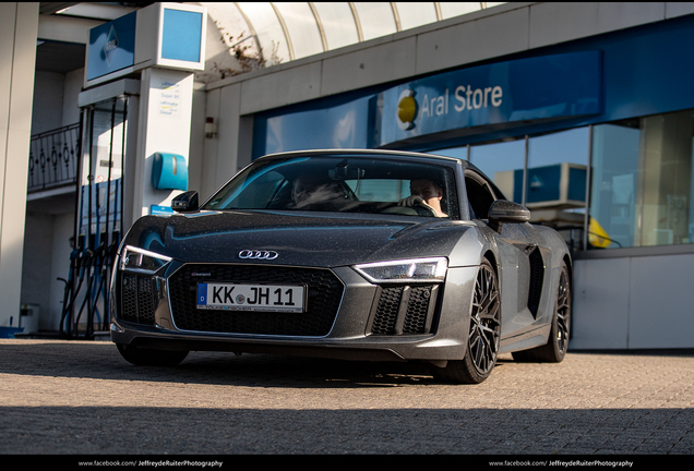 Audi R8 V10 Plus 2015