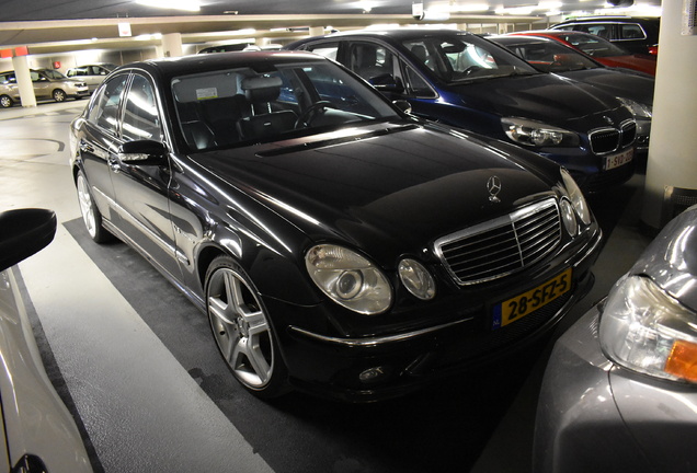 Mercedes-Benz E 55 AMG