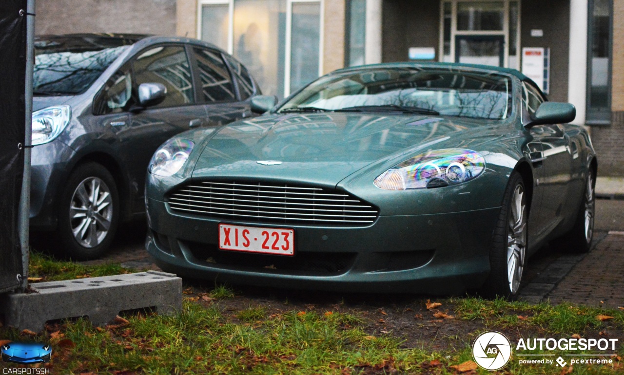 Aston Martin DB9 Volante