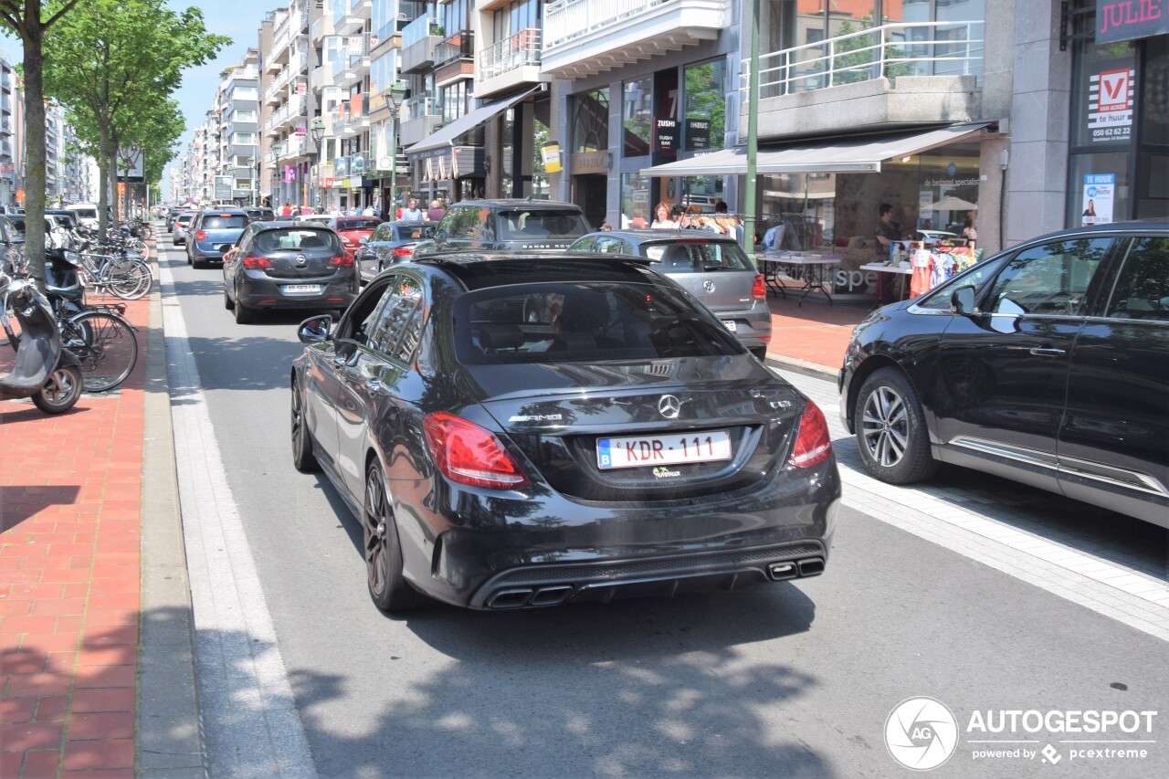 Mercedes-AMG C 63 S W205