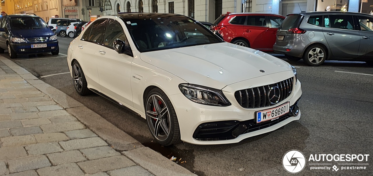 Mercedes-AMG C 63 S W205 2018