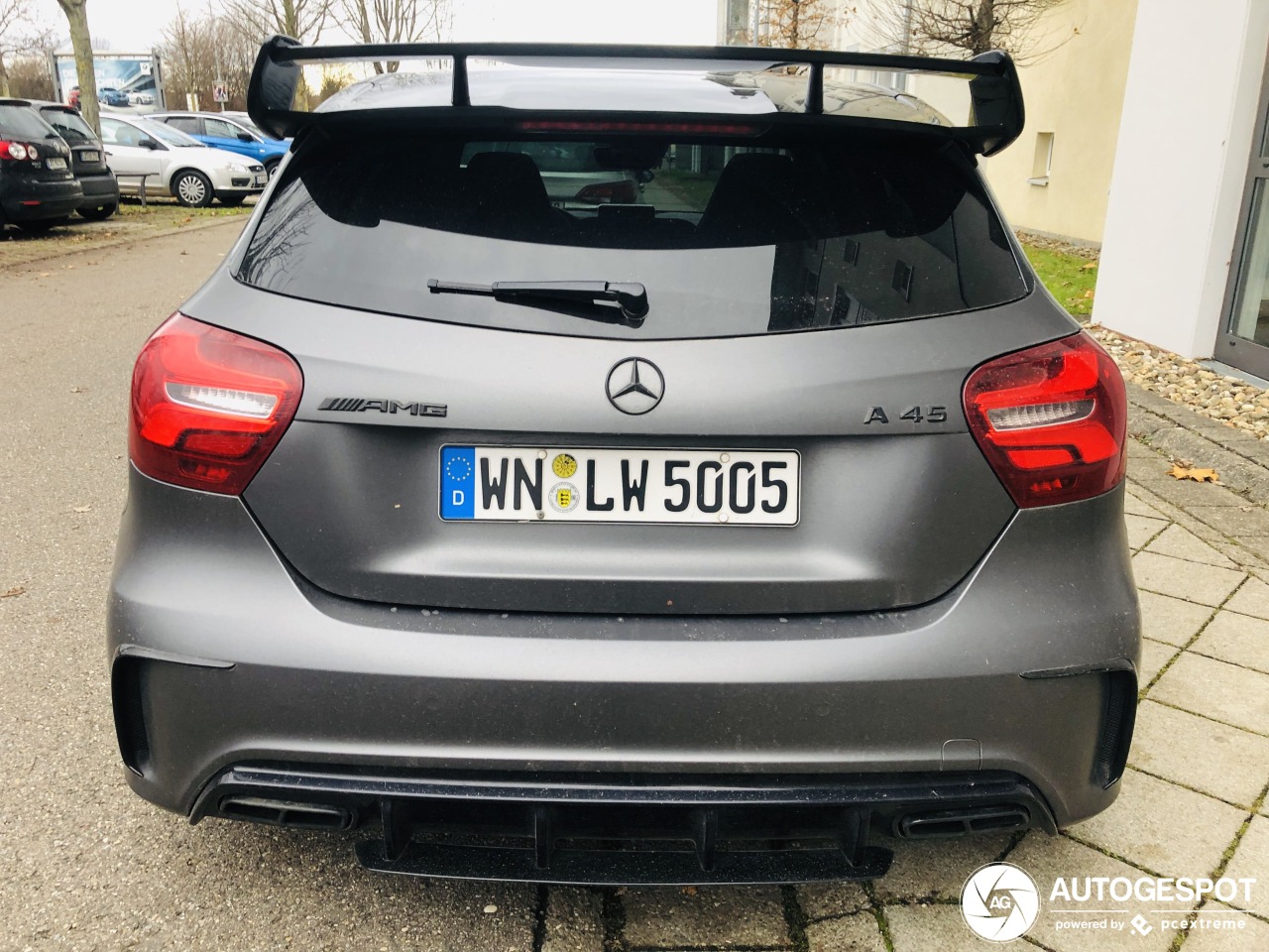 Mercedes-AMG A 45 W176 2015