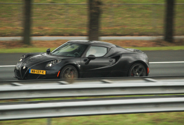 Alfa Romeo 4C Coupé