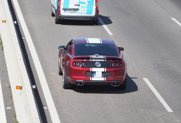 Ford Mustang Shelby GT500 2013