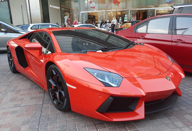 Lamborghini Aventador LP700-4