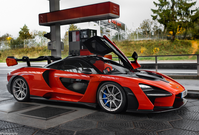 McLaren Senna