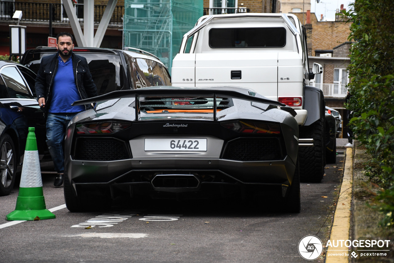 Lamborghini Aventador LP700-4