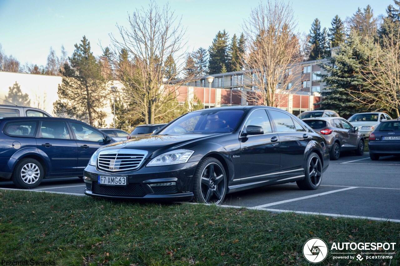 Mercedes-Benz S 63 AMG W221 2010