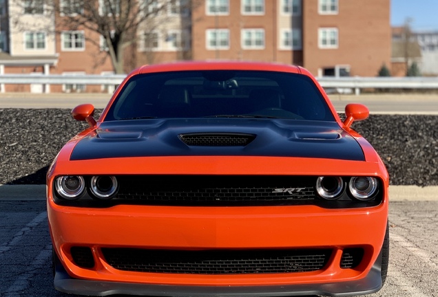 Dodge Challenger SRT Hellcat