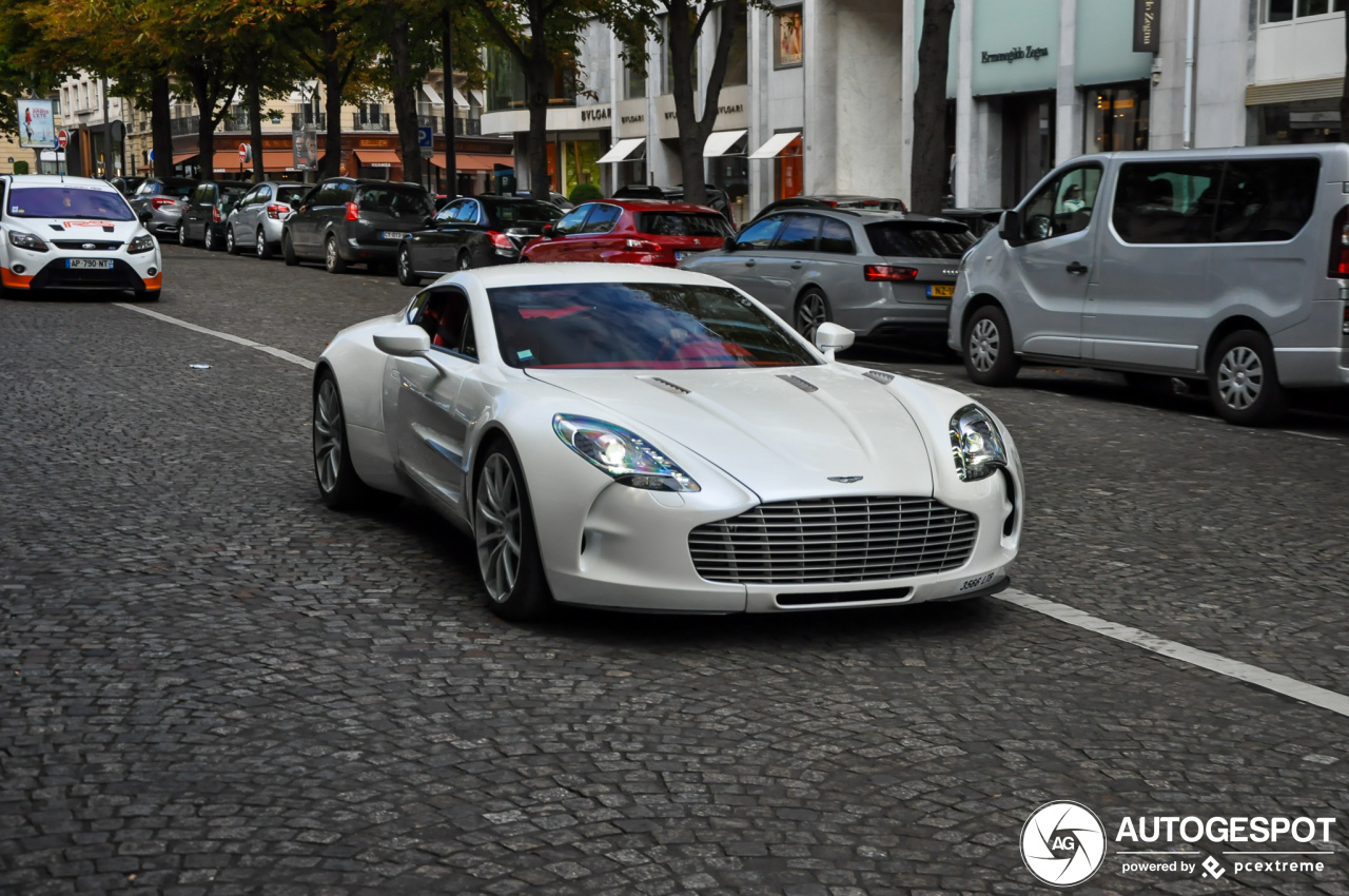 AstonMartin One-77,生産台数77台、価格1億6千万円 | 中古車販売