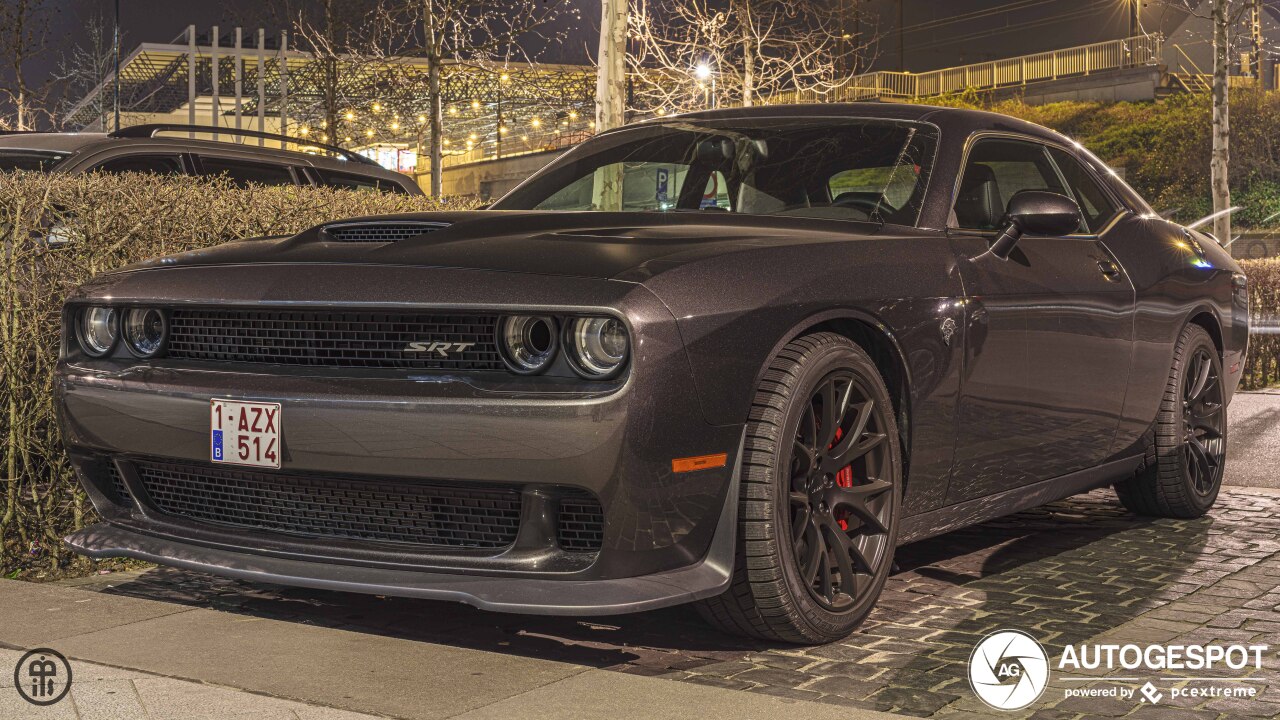 Dodge Challenger SRT Hellcat