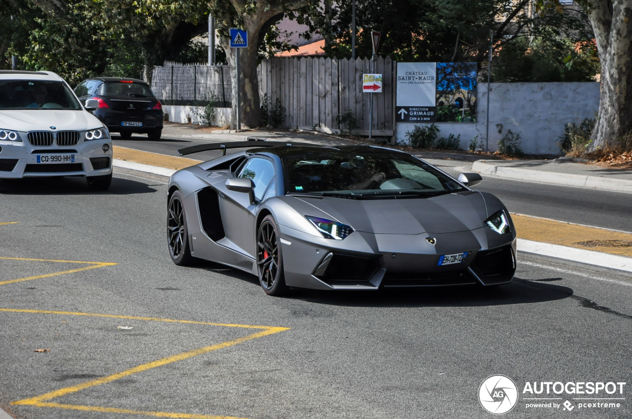 Lamborghini Aventador LP700-4 Roadster