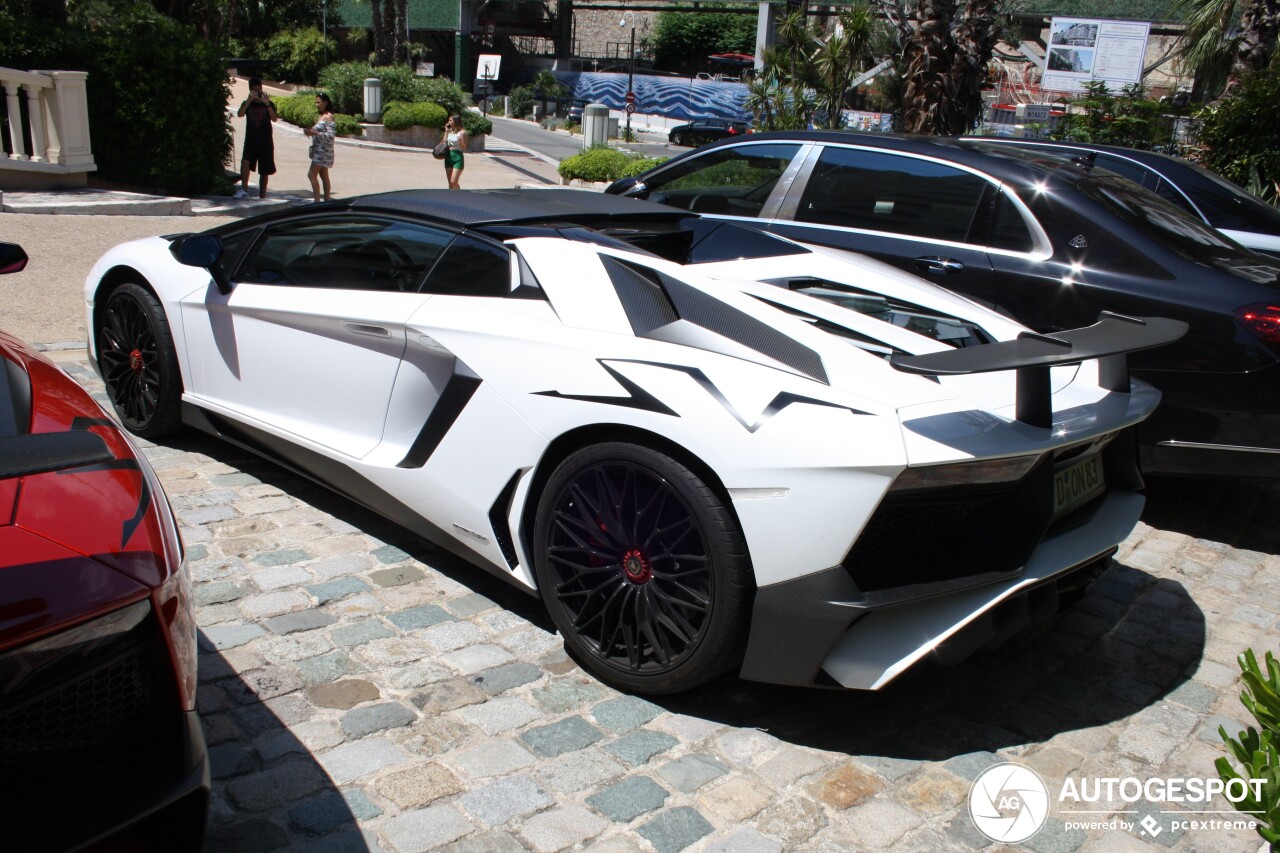 Lamborghini Aventador LP750-4 SuperVeloce Roadster